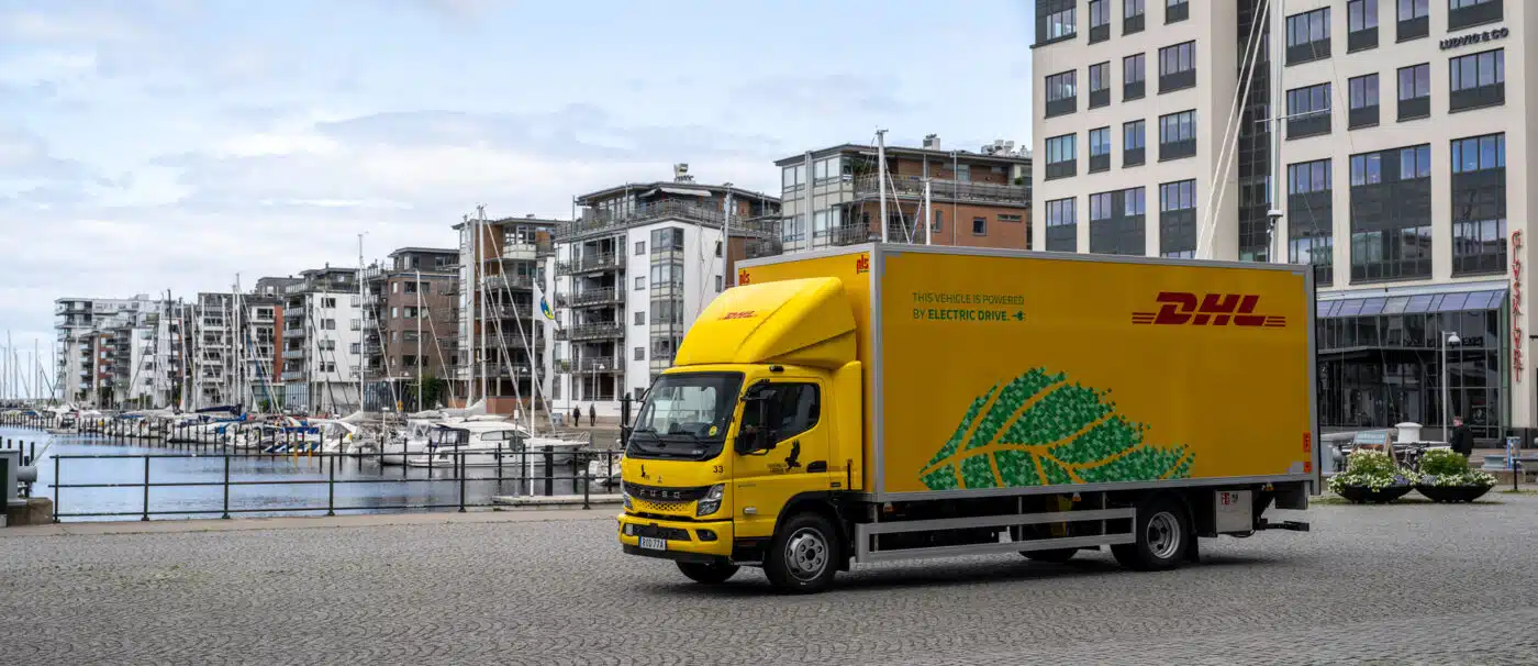 Шведська компанія Falkenklev Logistik переводить свої міські перевезення в Мальме на повністю електричний формат із новим FUSO eCanter і демонструє, яким може бути початок сталого переходу в транспортній галузі.